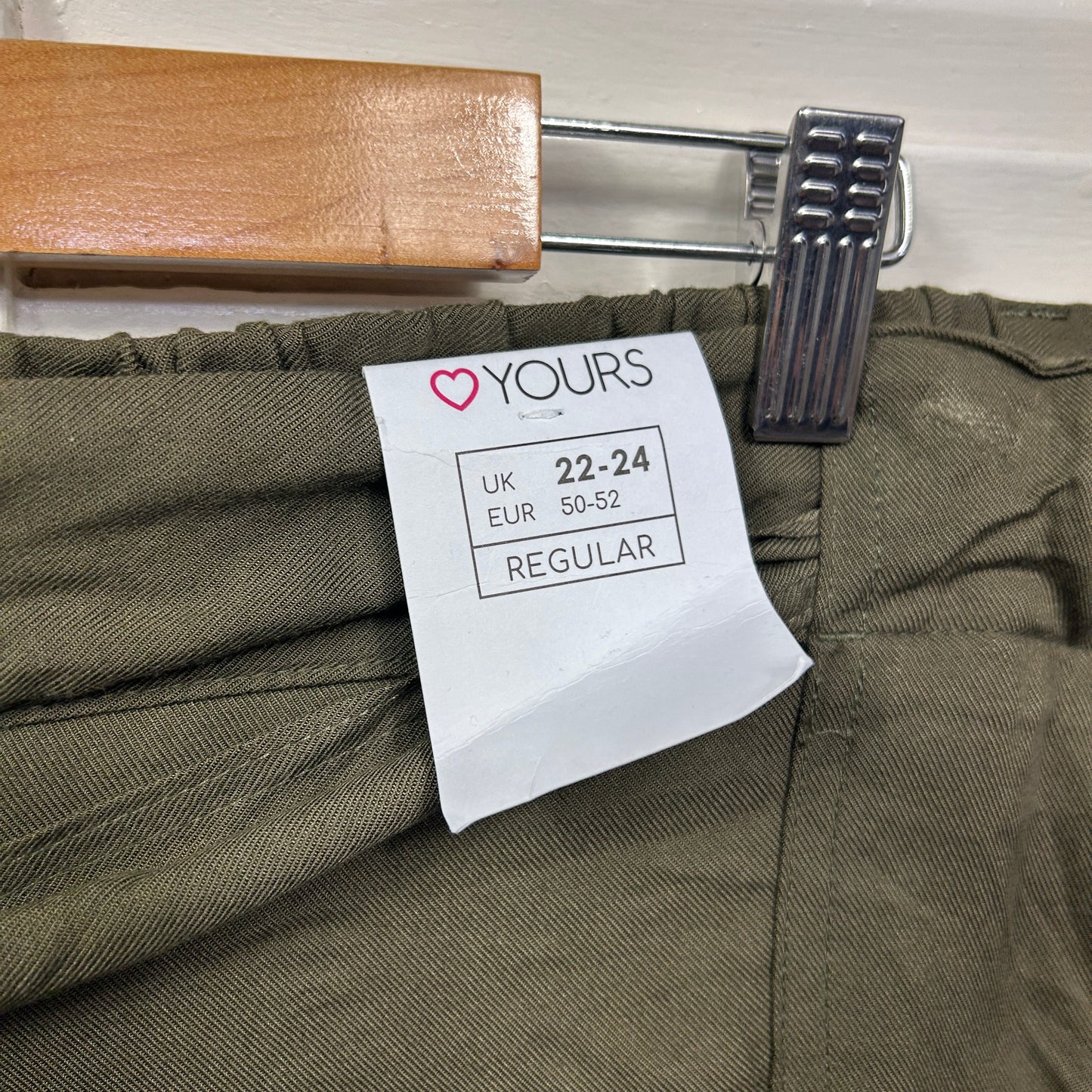 Yours Shorts Size 22 24 Olive Green Viscose New