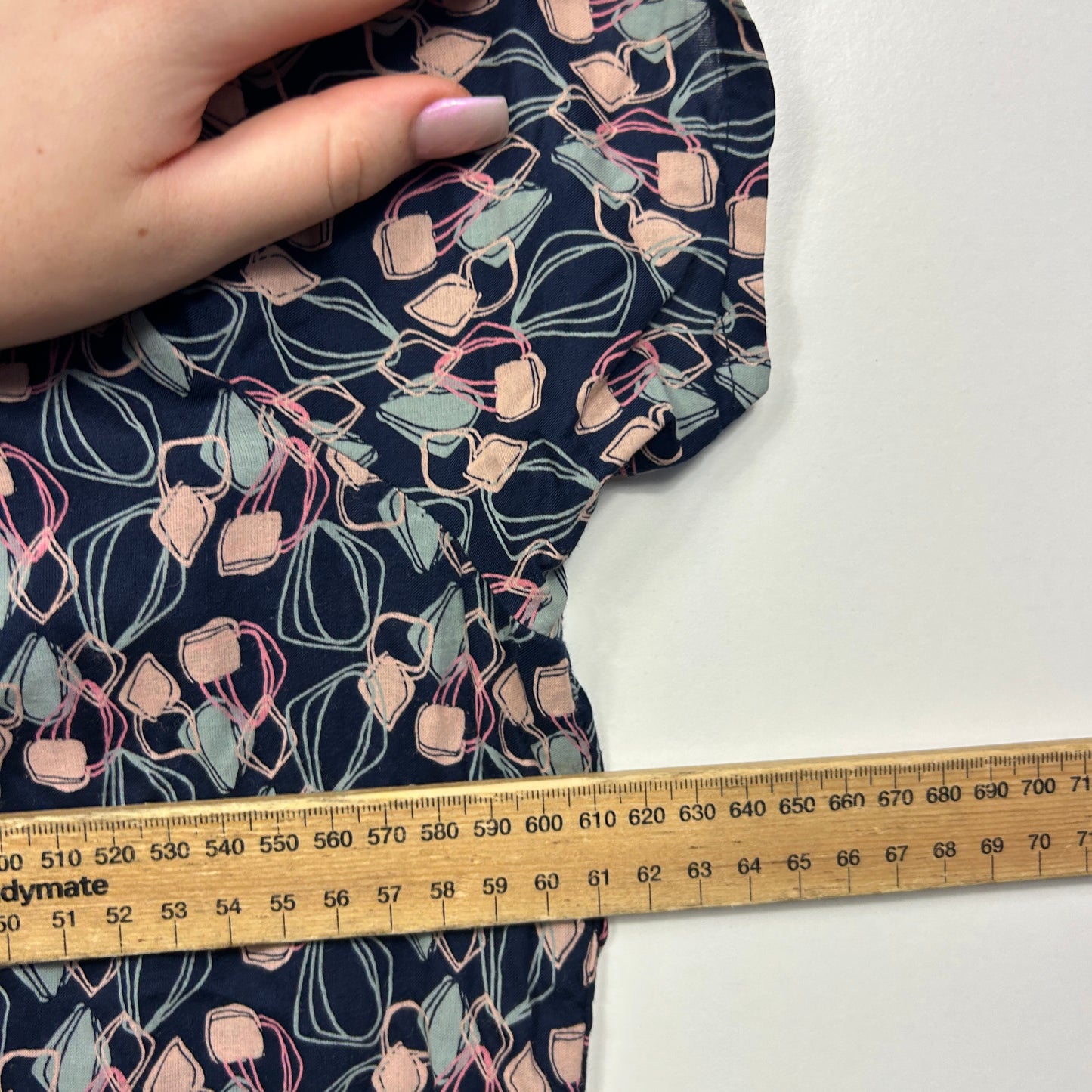 Capture Navy Blue Floral Print Top - Size 20