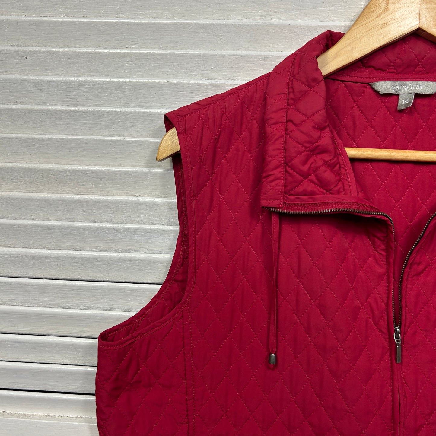 Yarra Trail Quilted Vest Size 14 Red Sleeveless (Missing Button)