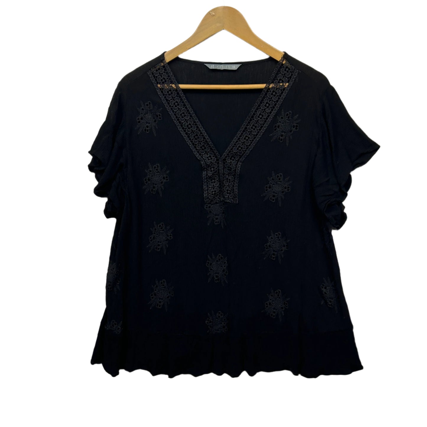Katies Top Size 18 Black Crochet Trim Embroidered Short Sleeve