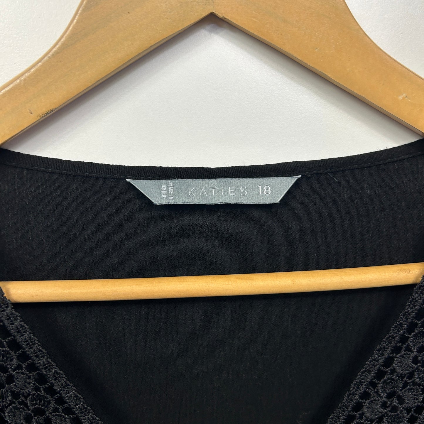 Katies Top Size 18 Black Crochet Trim Embroidered Short Sleeve
