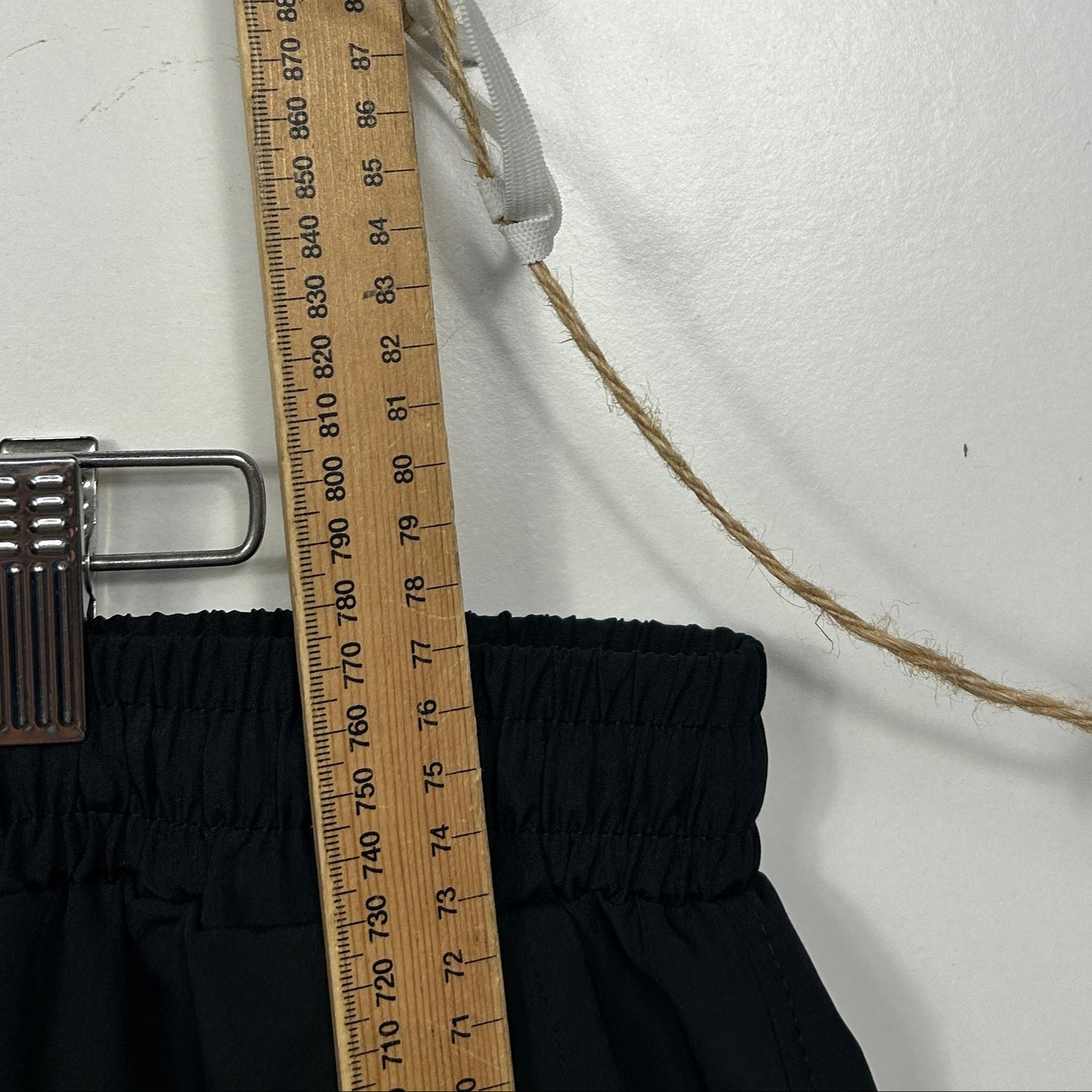 Black Activewear Cropped Pants Shorts - Size 5XL
