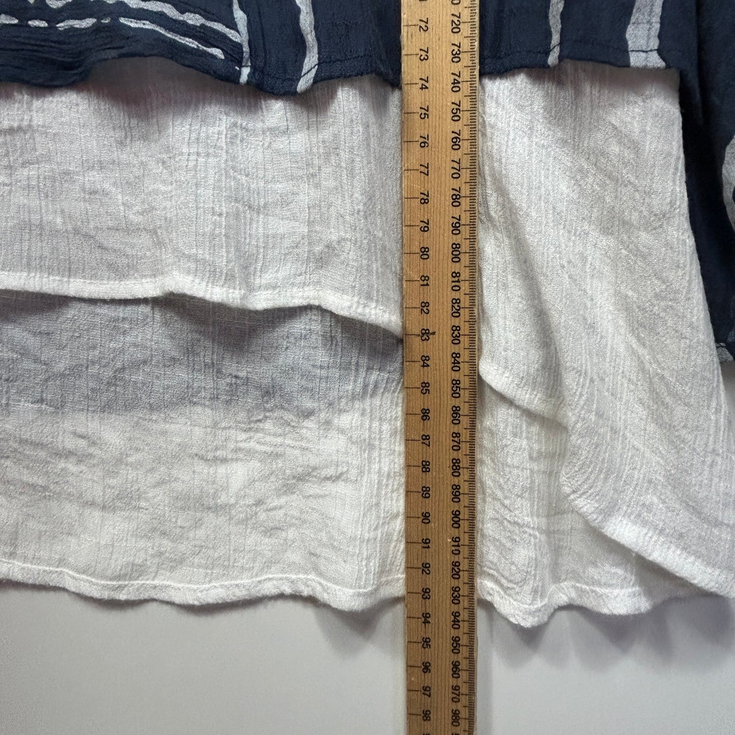 Clarity by Threadz Tunic Top Size 16 XL Navy White Layered Roll Tab Sleeve