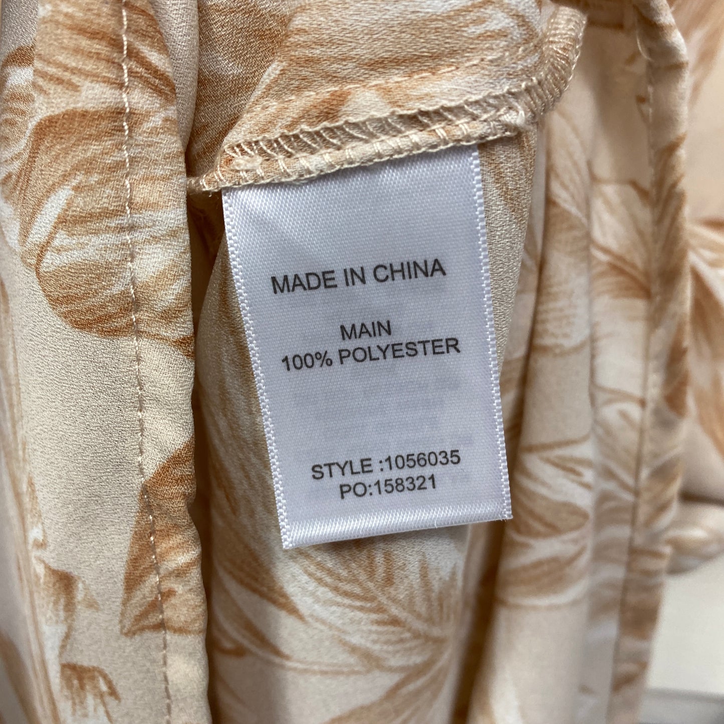 Table Eight Top Size 14 Beige Leaf Print Short Sleeve
