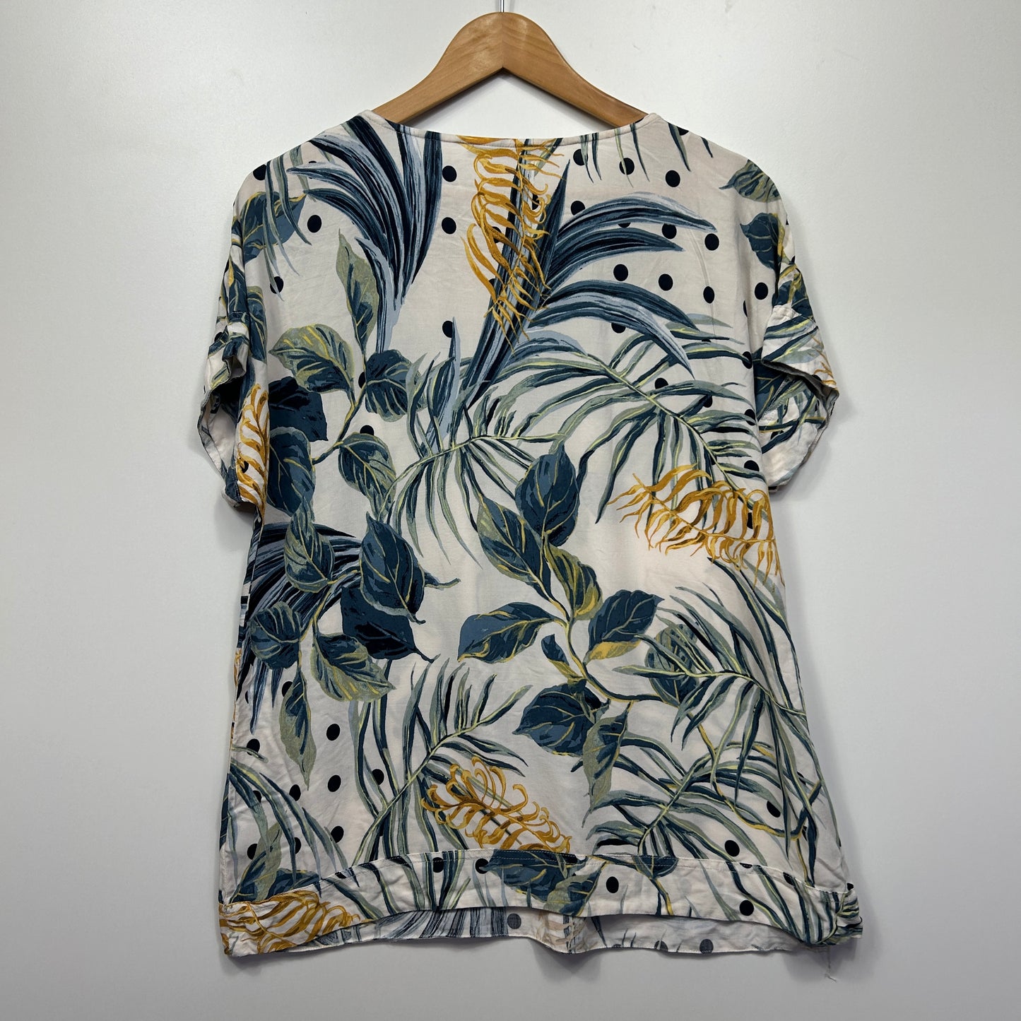 Target Top Size 16 Floral Short Sleeve Viscose