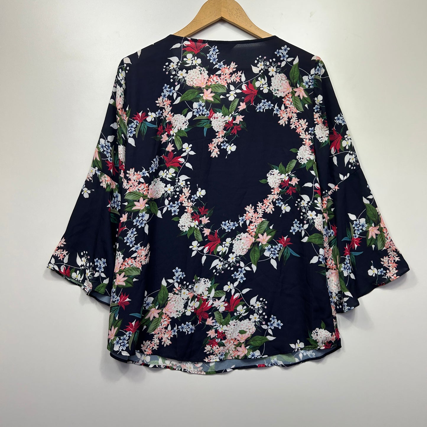 Jacqui E Top Size 16 Floral Long Bell Sleeve Multicoloured