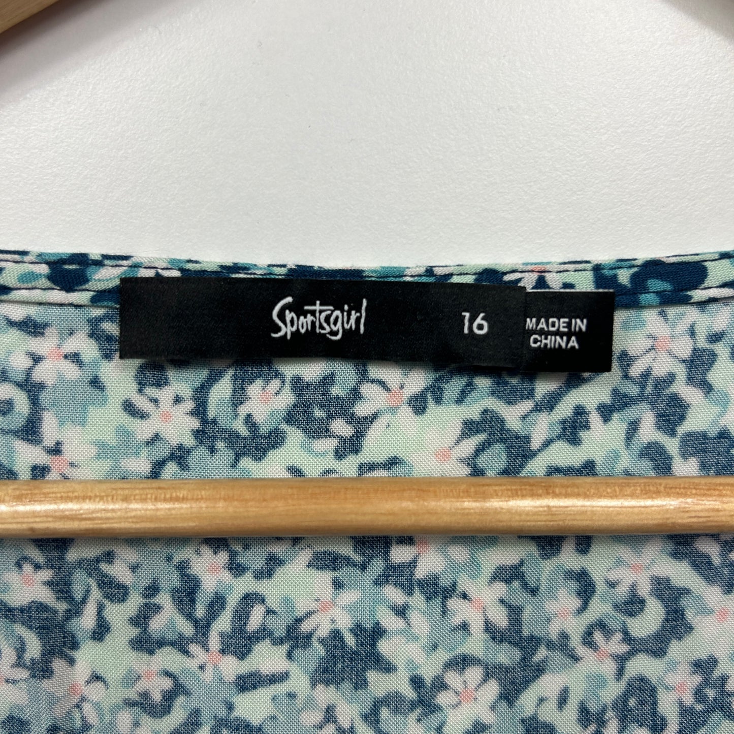 Sportsgirl Crop Top Size 16 Floral Long Sleeve