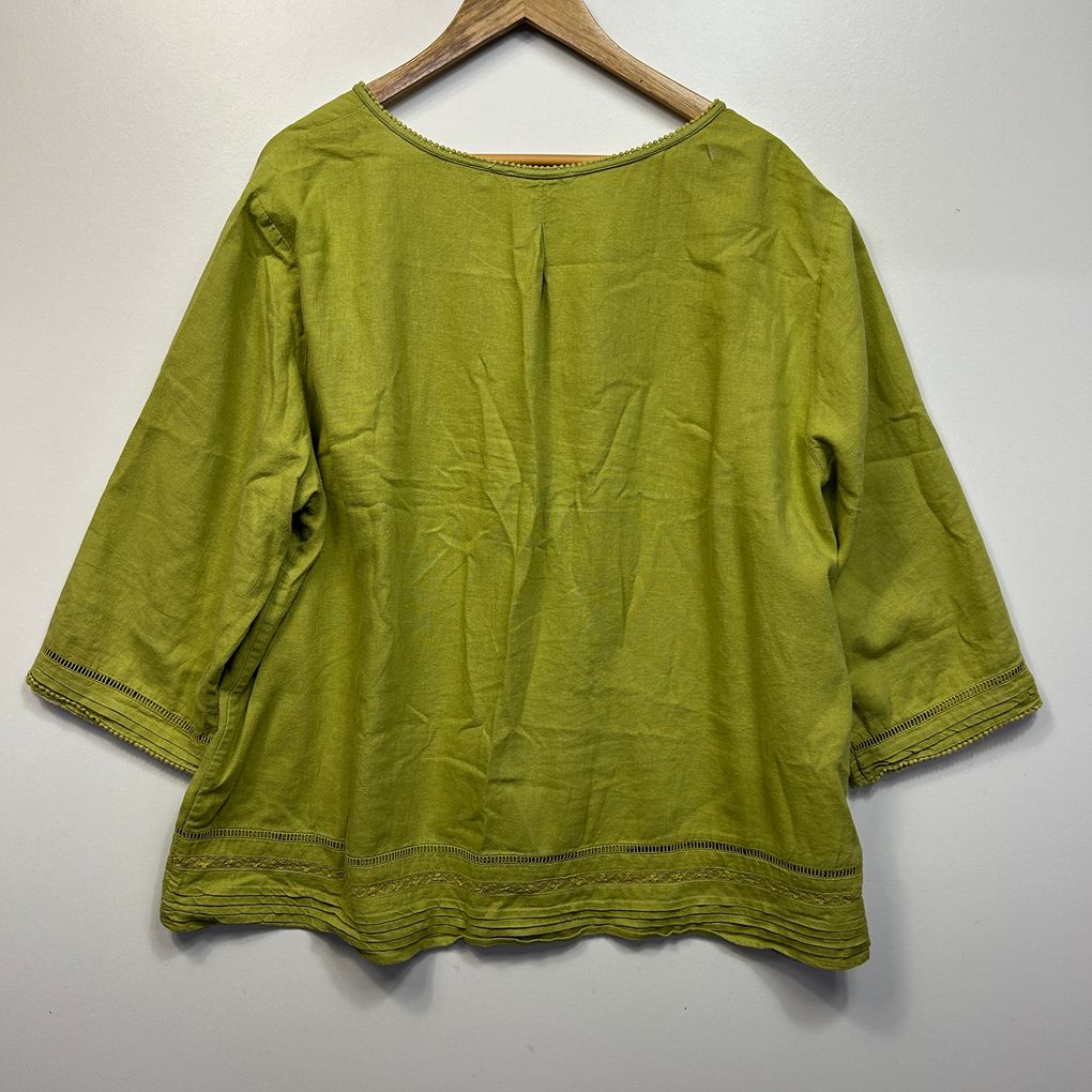 Regatta Green Linen Top - Size 24