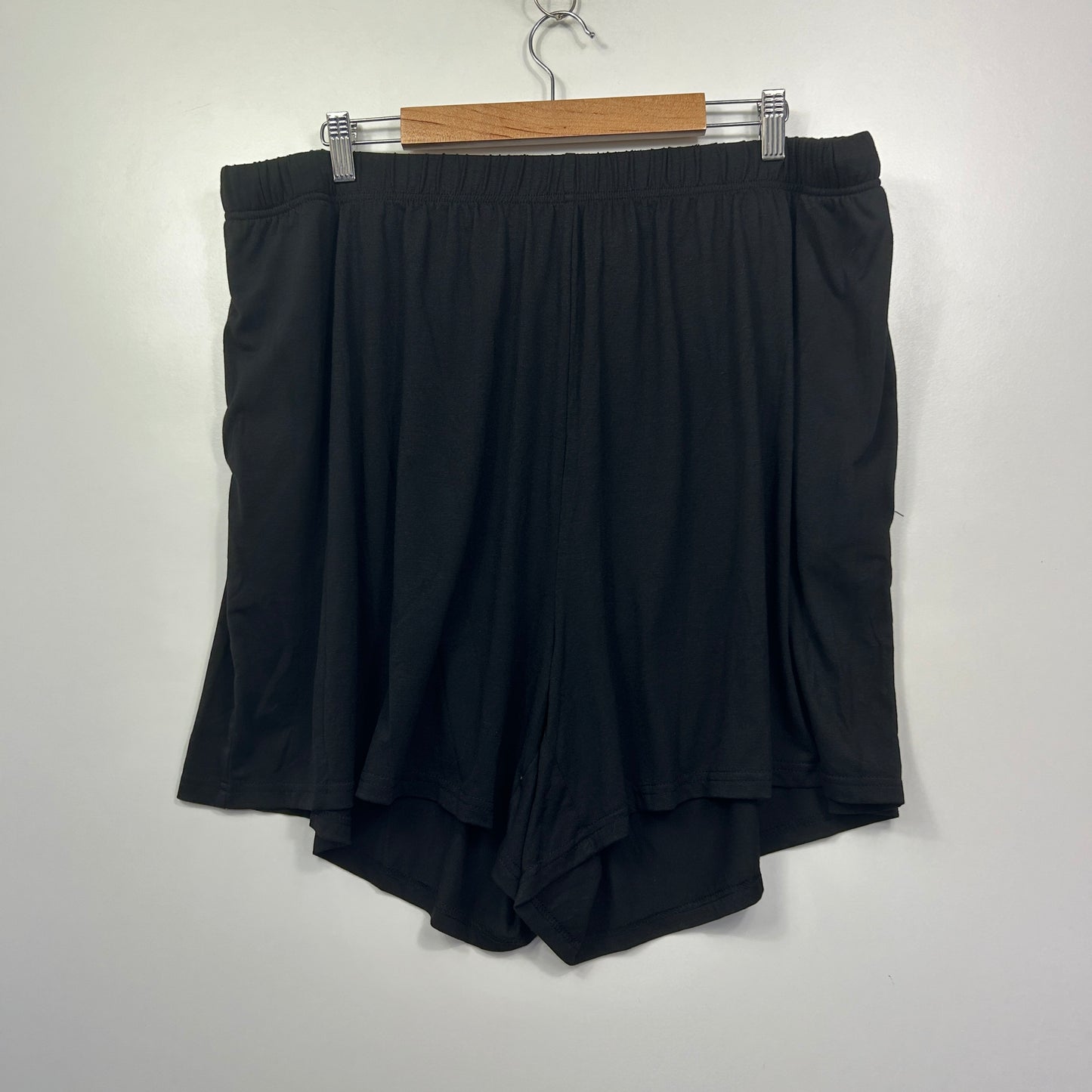 Bloomchic Black Lace Cami & Shorts PJ Set - Size 30