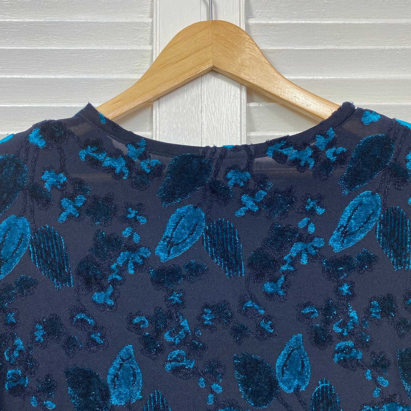 Vintage Katies Velvet Top Size 14 16 Black Blue Short Sleeve