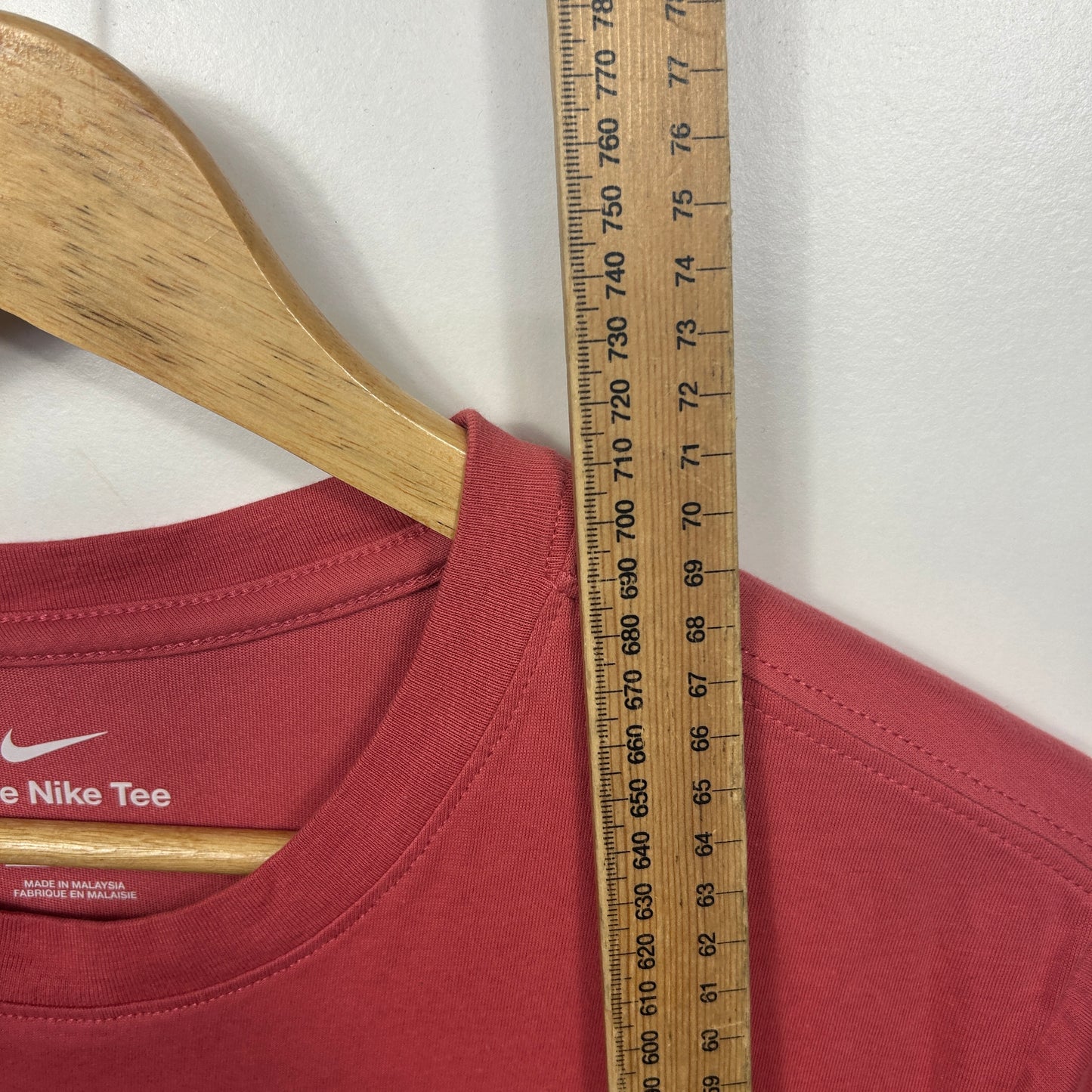 Nike Pink T-Shirt - Size L