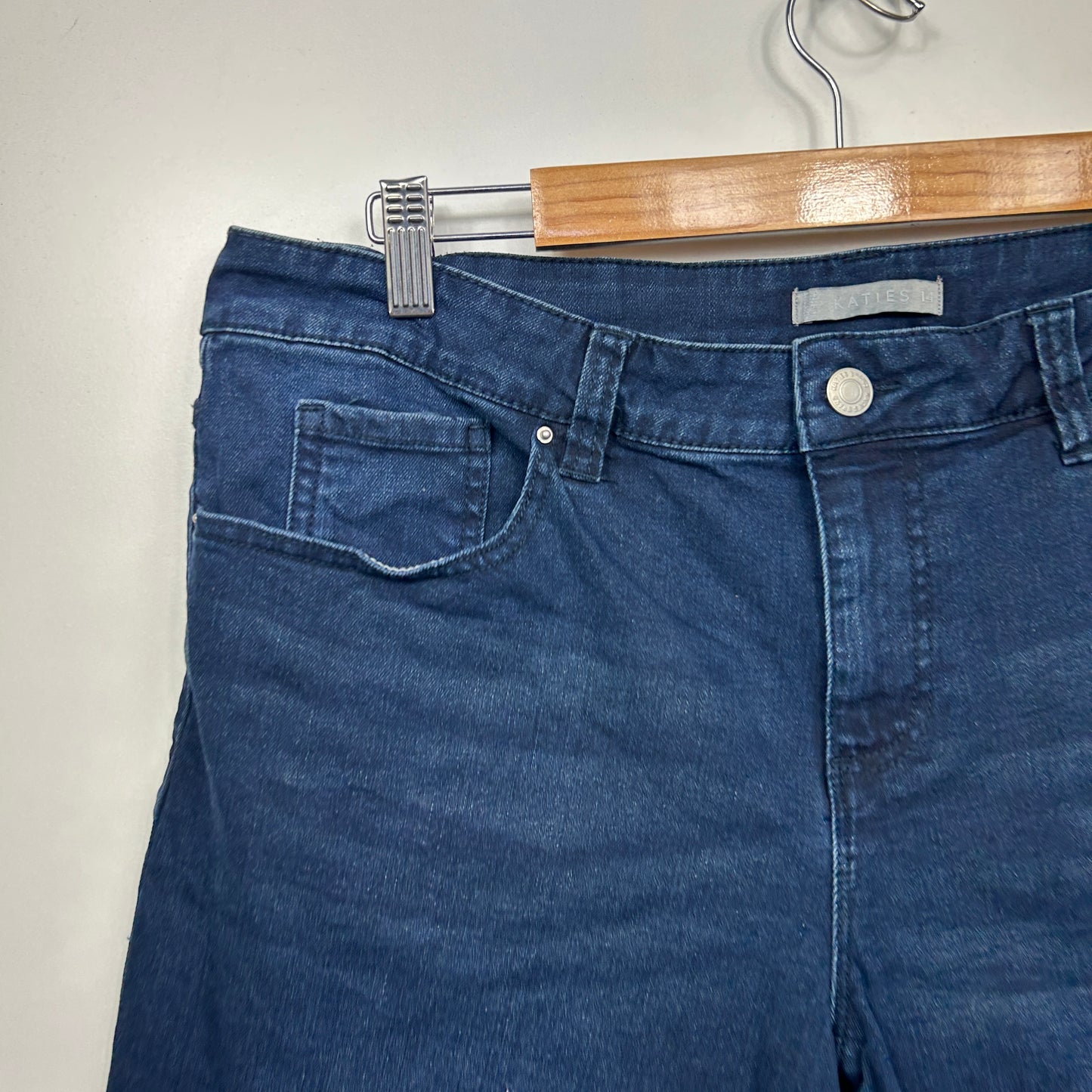 Katies Denim Shorts Size 14 Pockets Zip Fly