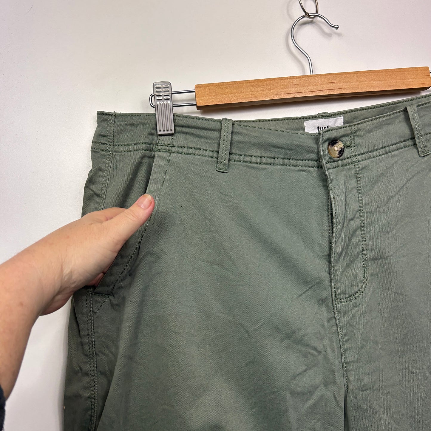 Just Jeans Shorts Size 14 Green Pockets Zip Fly