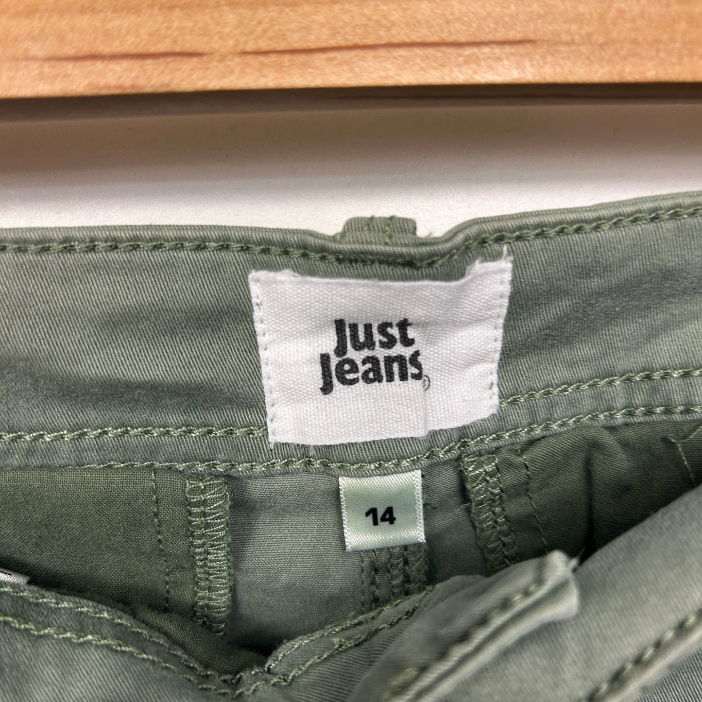 Just Jeans Shorts Size 14 Green Pockets Zip Fly