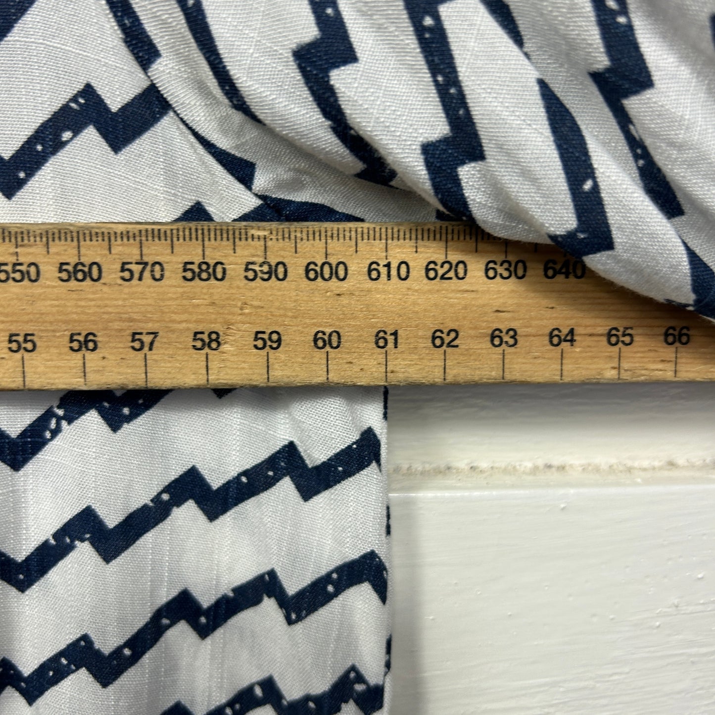 Luna Sky Top Size 16 Blue White Striped Long Sleeve Rayon