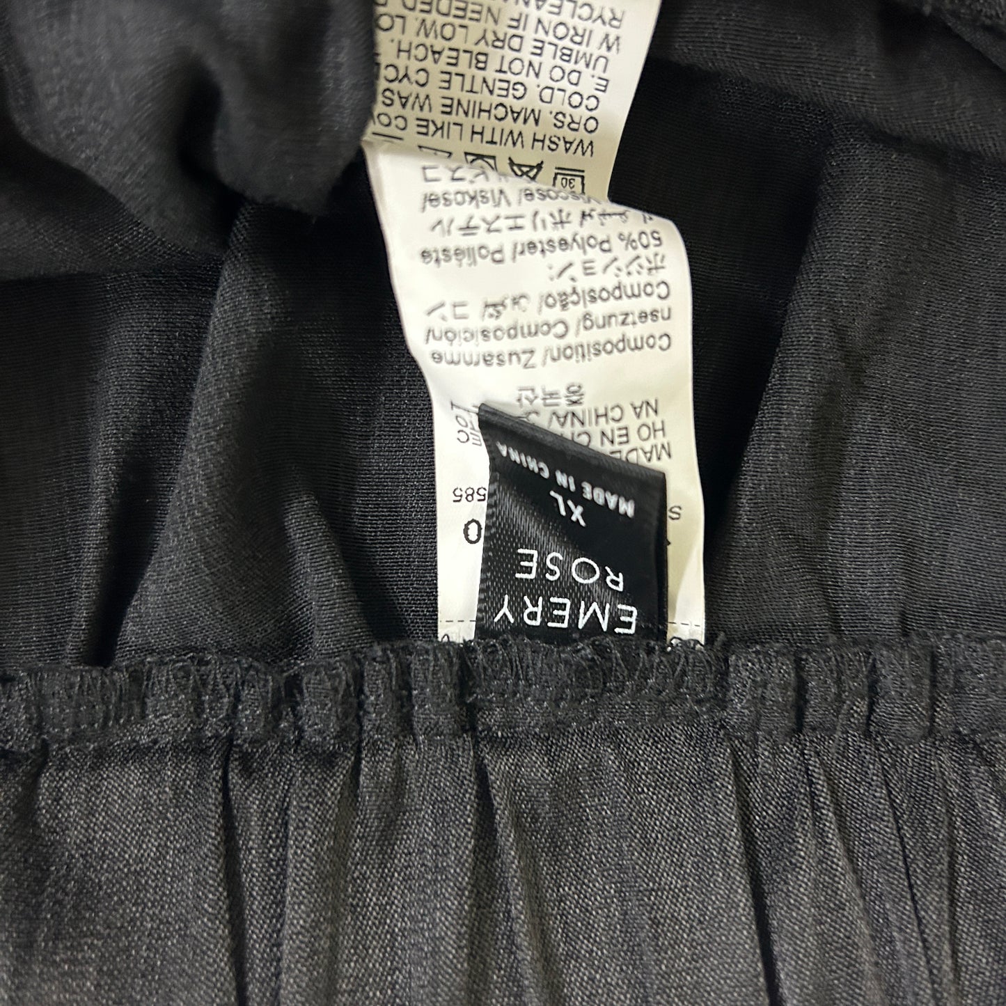 Emery Rose Shorts Size 14 16 XL Black Pockets