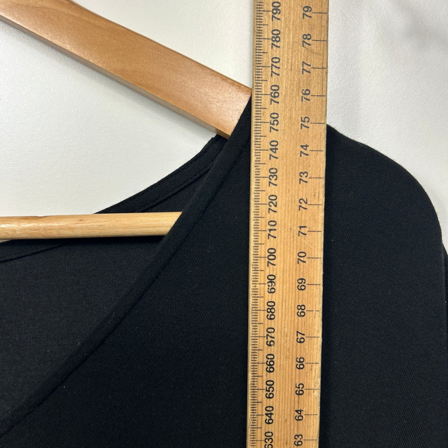 Jeanswest Luxe Top Size 14 Large Black Short Sleeve