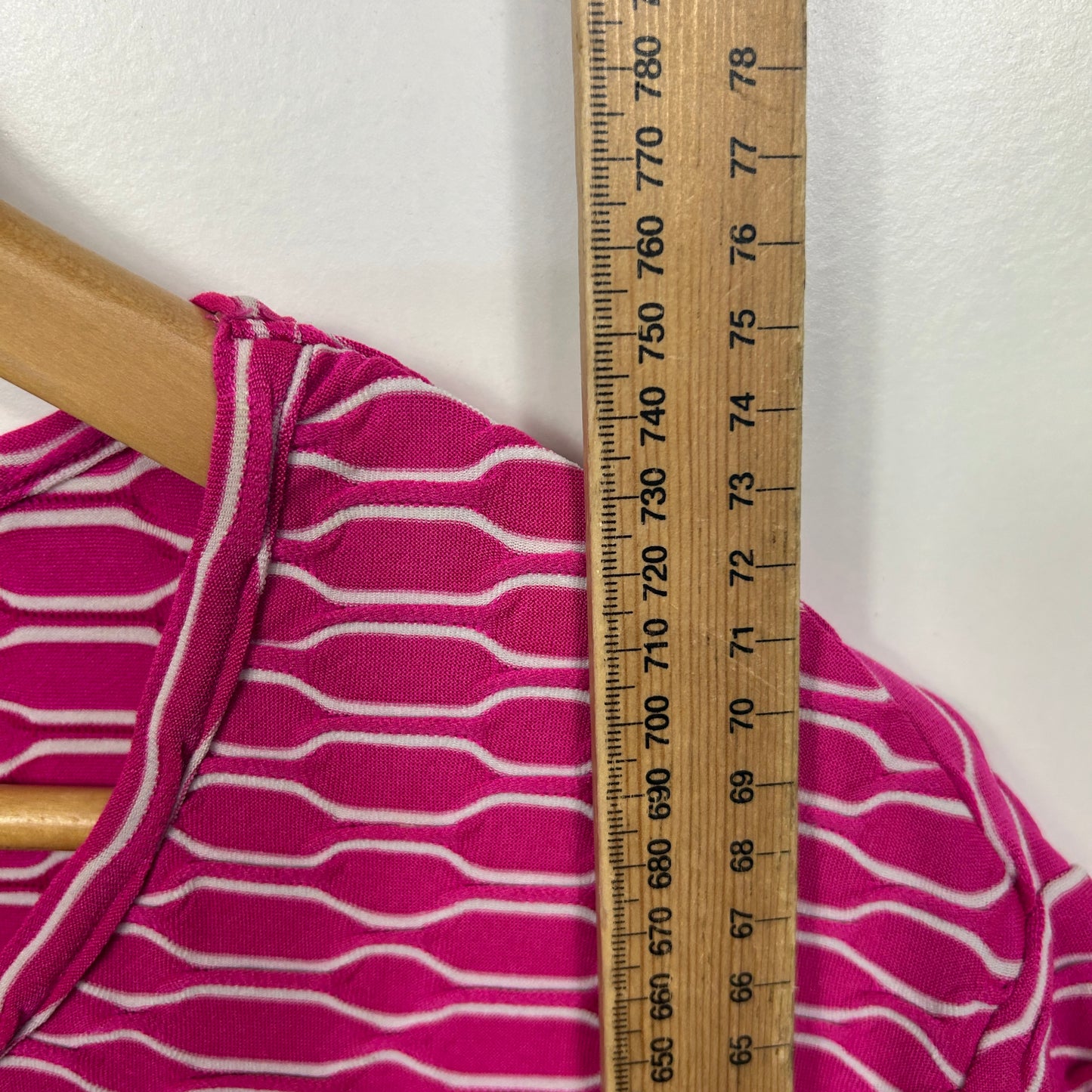 Millers Pink Textured Short Sleeve Top - Size 22