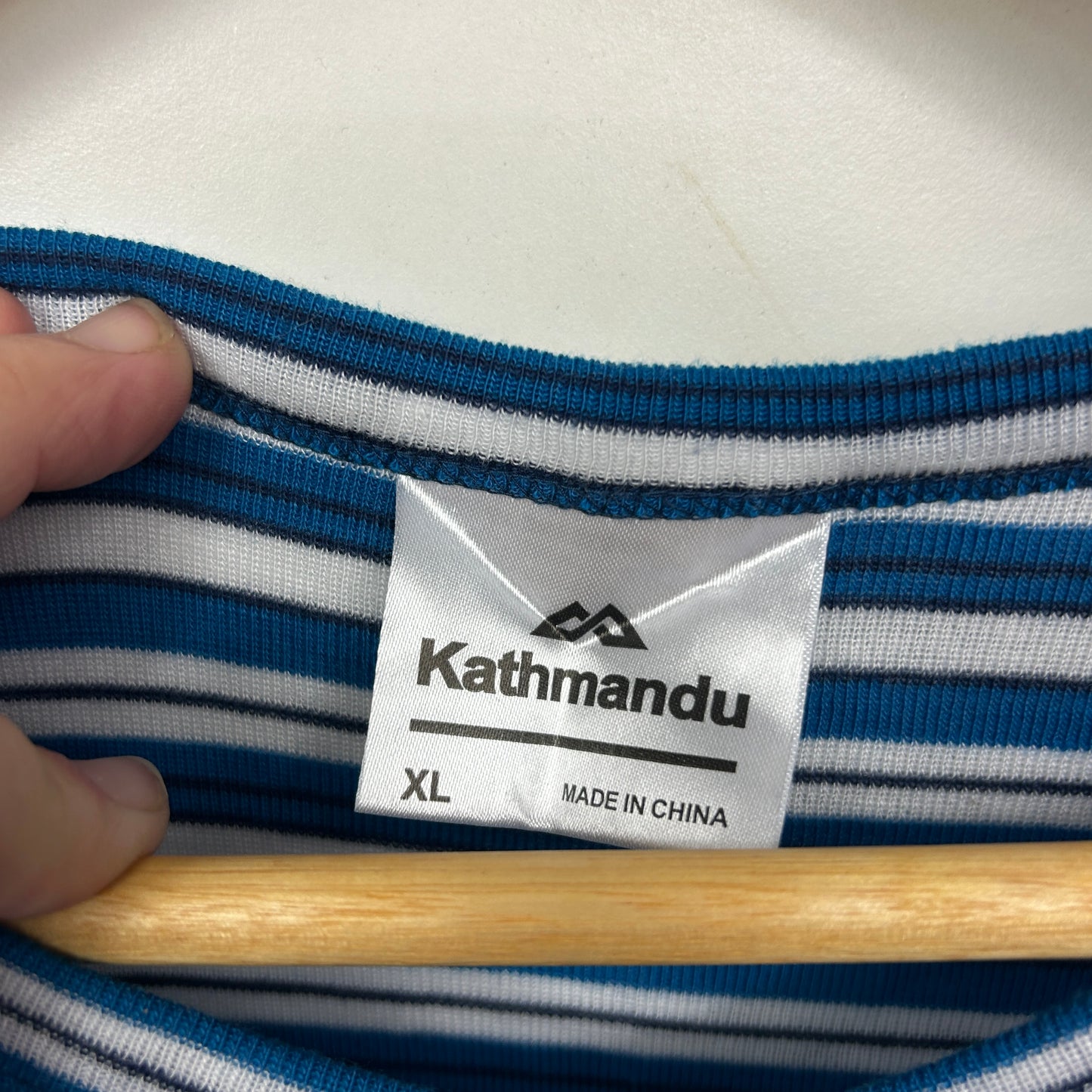 Kathmandu Top Size XL 16 Short Sleeve Striped Blue White