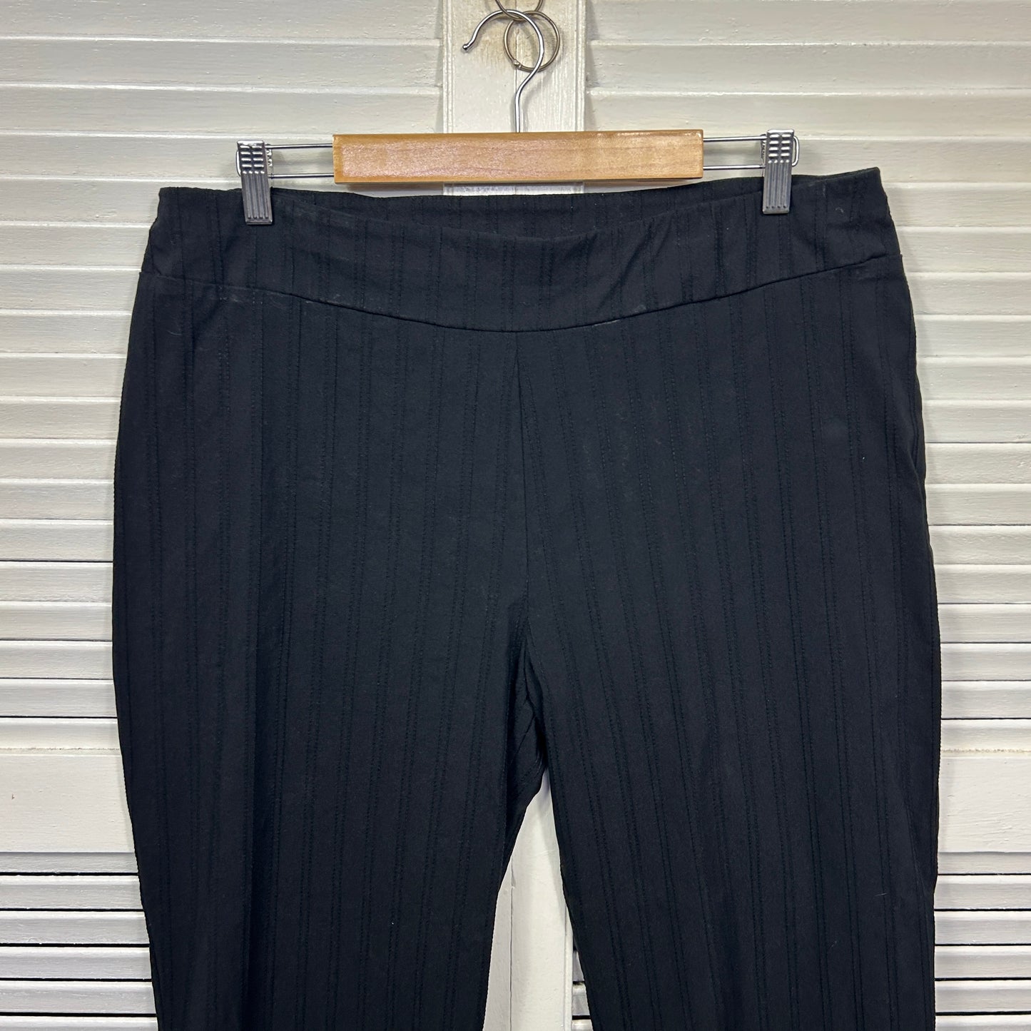 Taking Shape Pants Size 16 Black Stretch