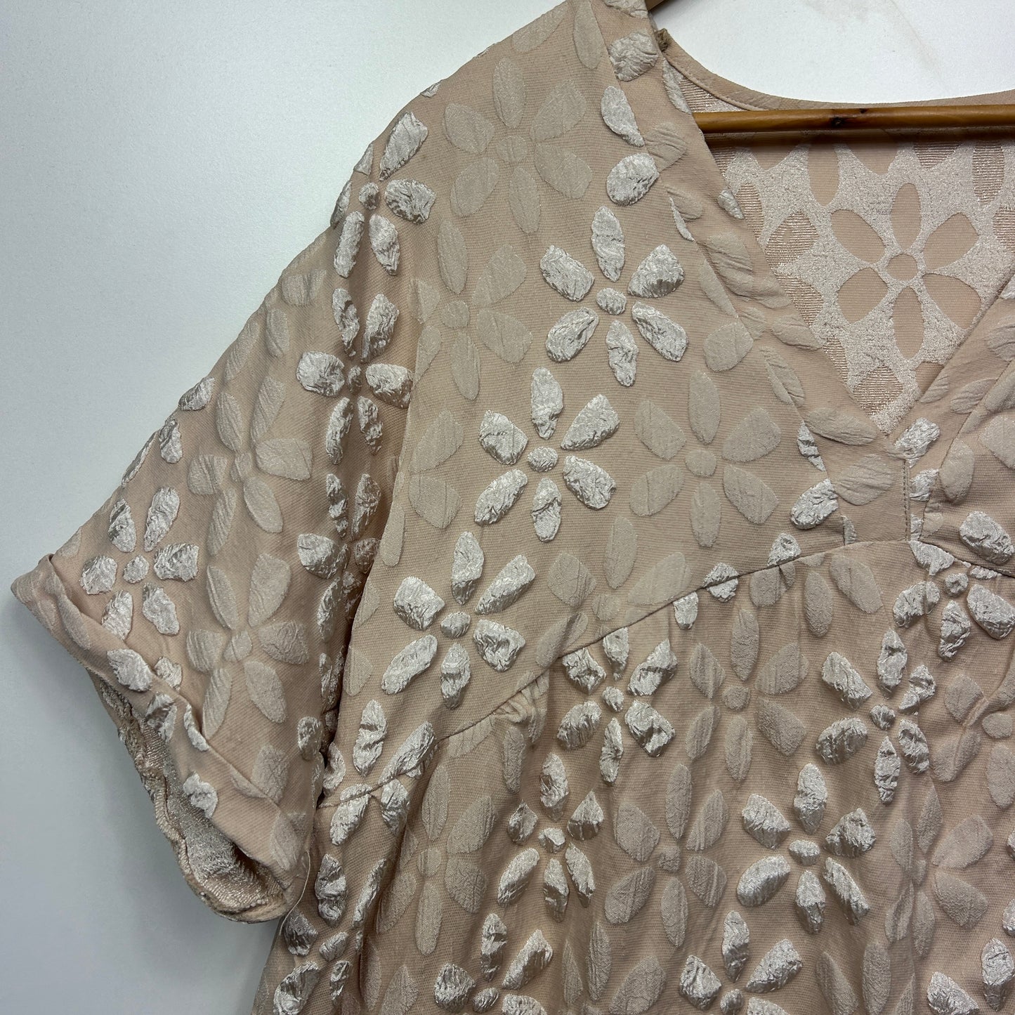 Smock Dress Size 16 18 2XL Biege Textured Short Length