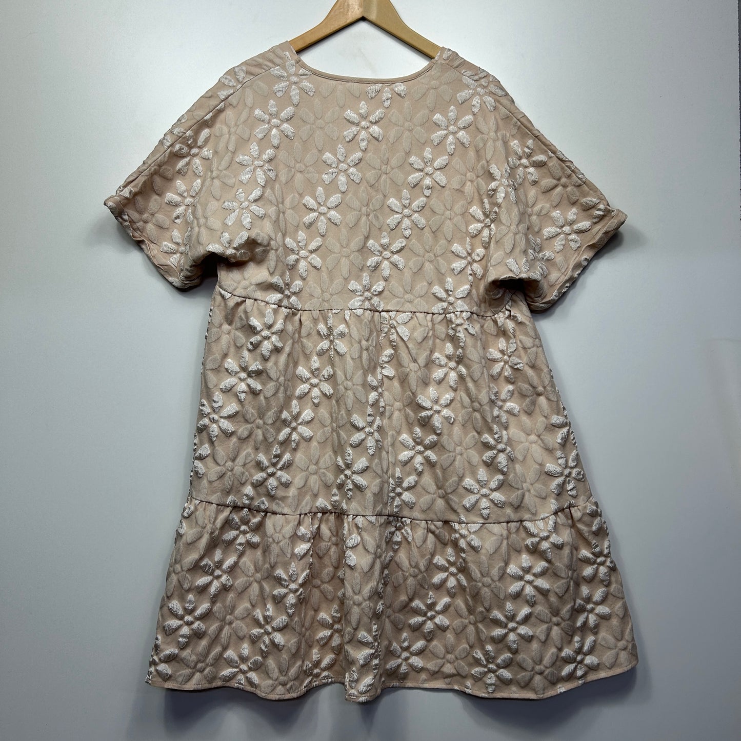 Smock Dress Size 16 18 2XL Biege Textured Short Length