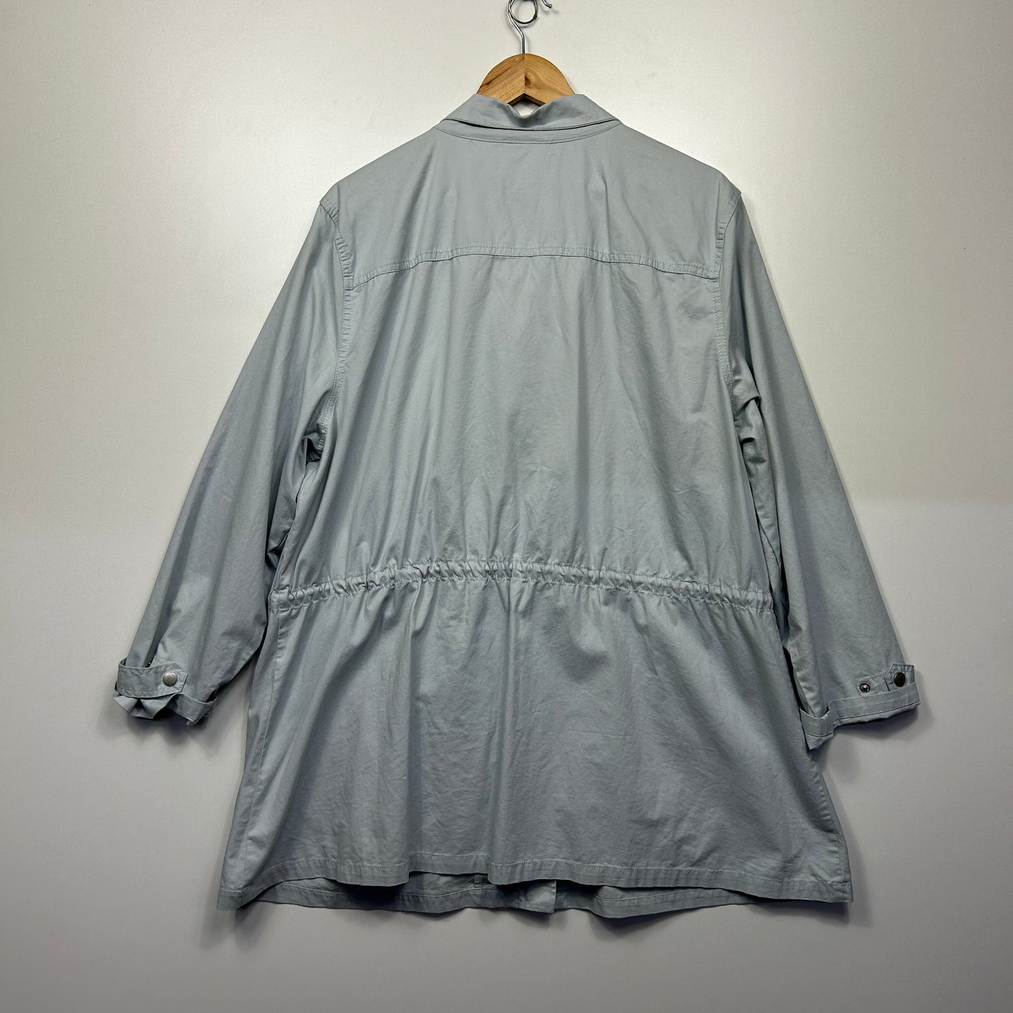 beme Lightweight Jacket Size 18 Grey Long Sleeve Pockets