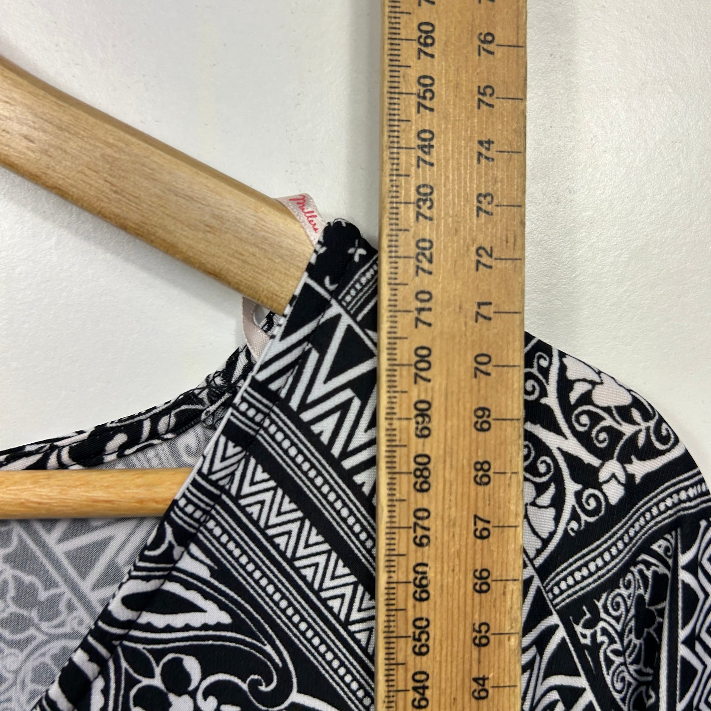 Millers Black White Geometric Print Tunic - Size XXL