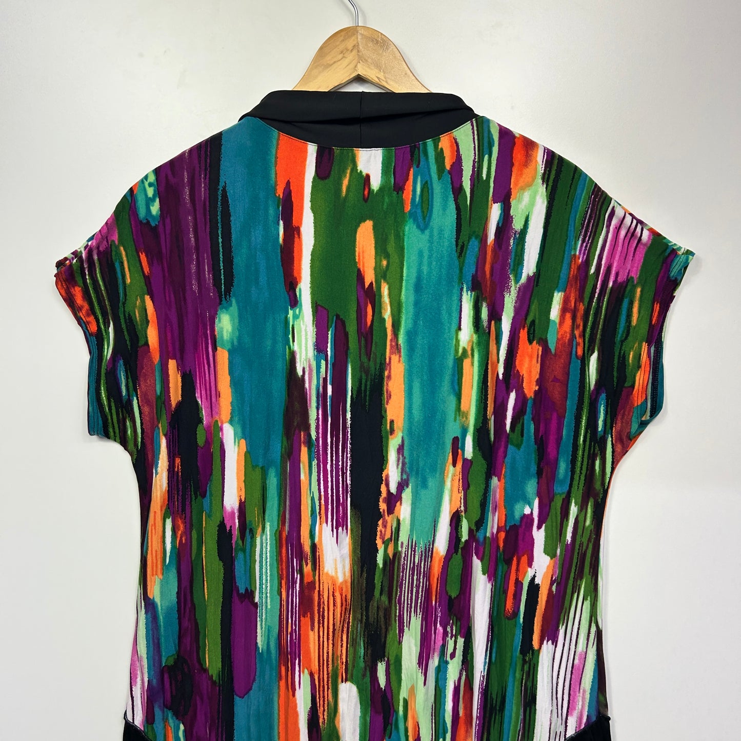 Taking Shape Top Size 12 14 XXS Short Sleeve Multicoloured