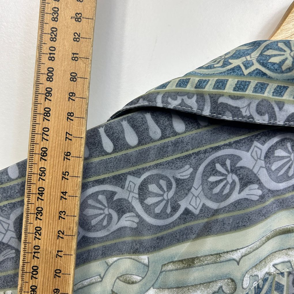 Vintage Handmade Grey Print Shirt - Size 22/24