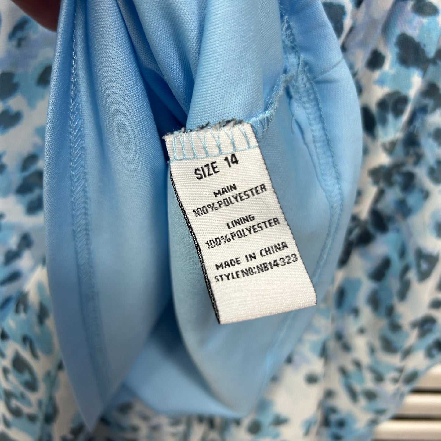 Liz Jordan Tunic Top Size 14 Blue Crochet Trim Sheer Overlay