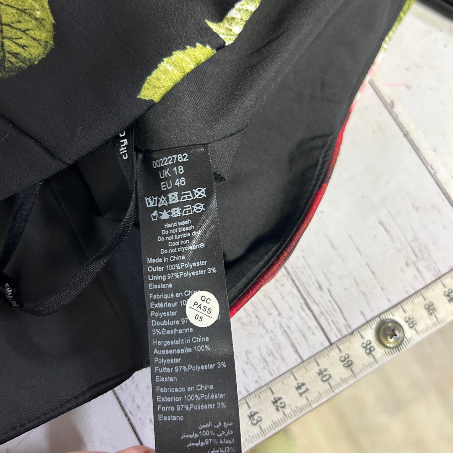 City Chic Multicoloured Floral Crop Top - Size 18