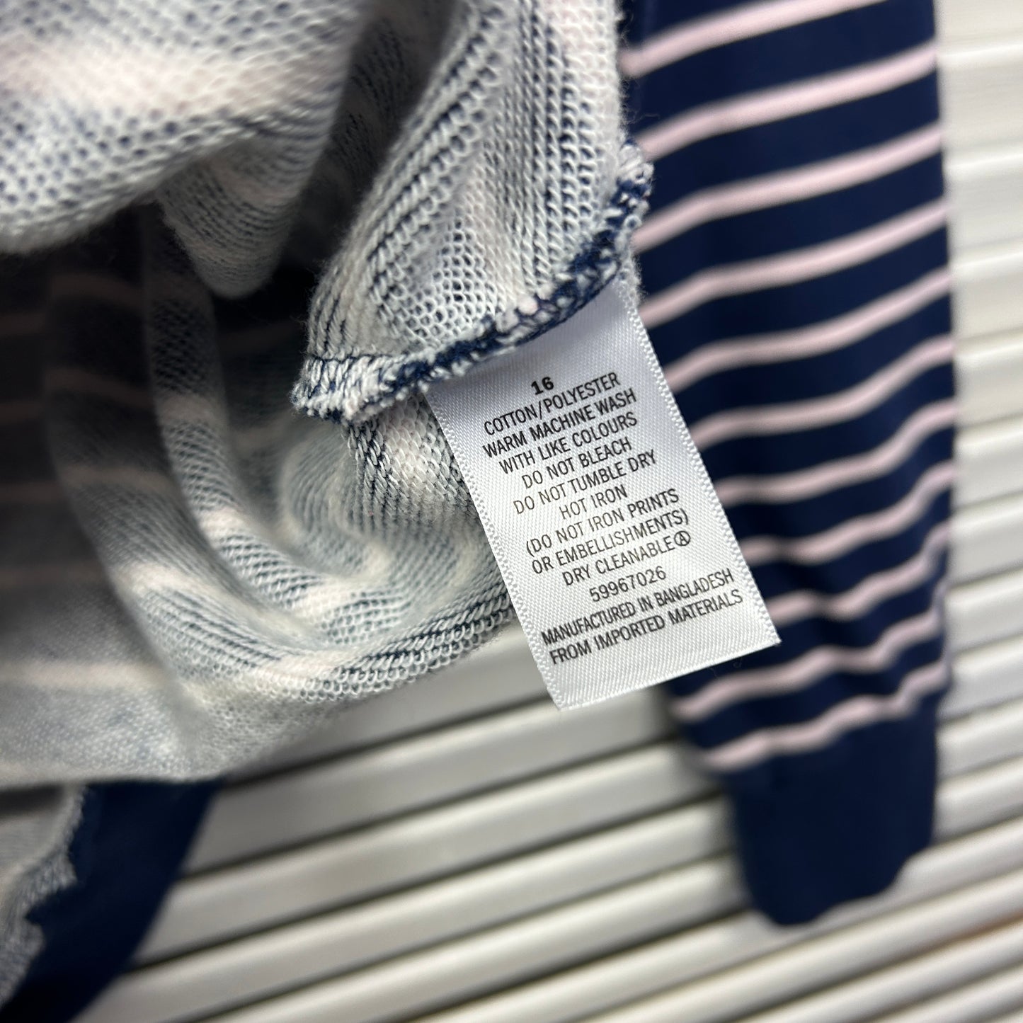 Target Active Pullover Sweater Size 16 Long Sleeve Blue Striped