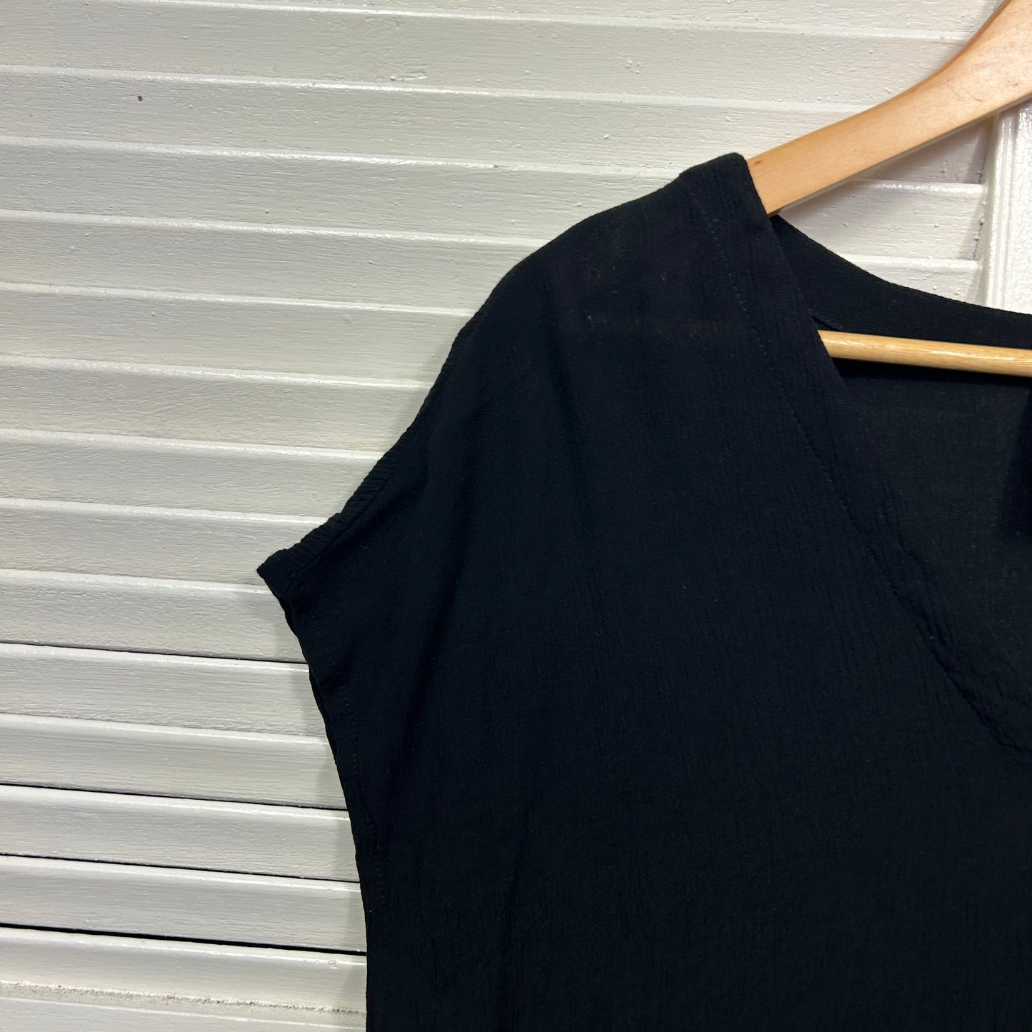 Edited Top Size 16 Black Short Sleeve V Neck Viscose