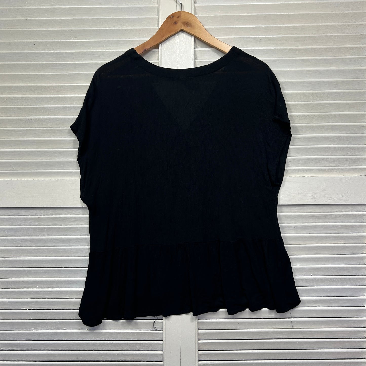 Edited Top Size 16 Black Short Sleeve V Neck Viscose