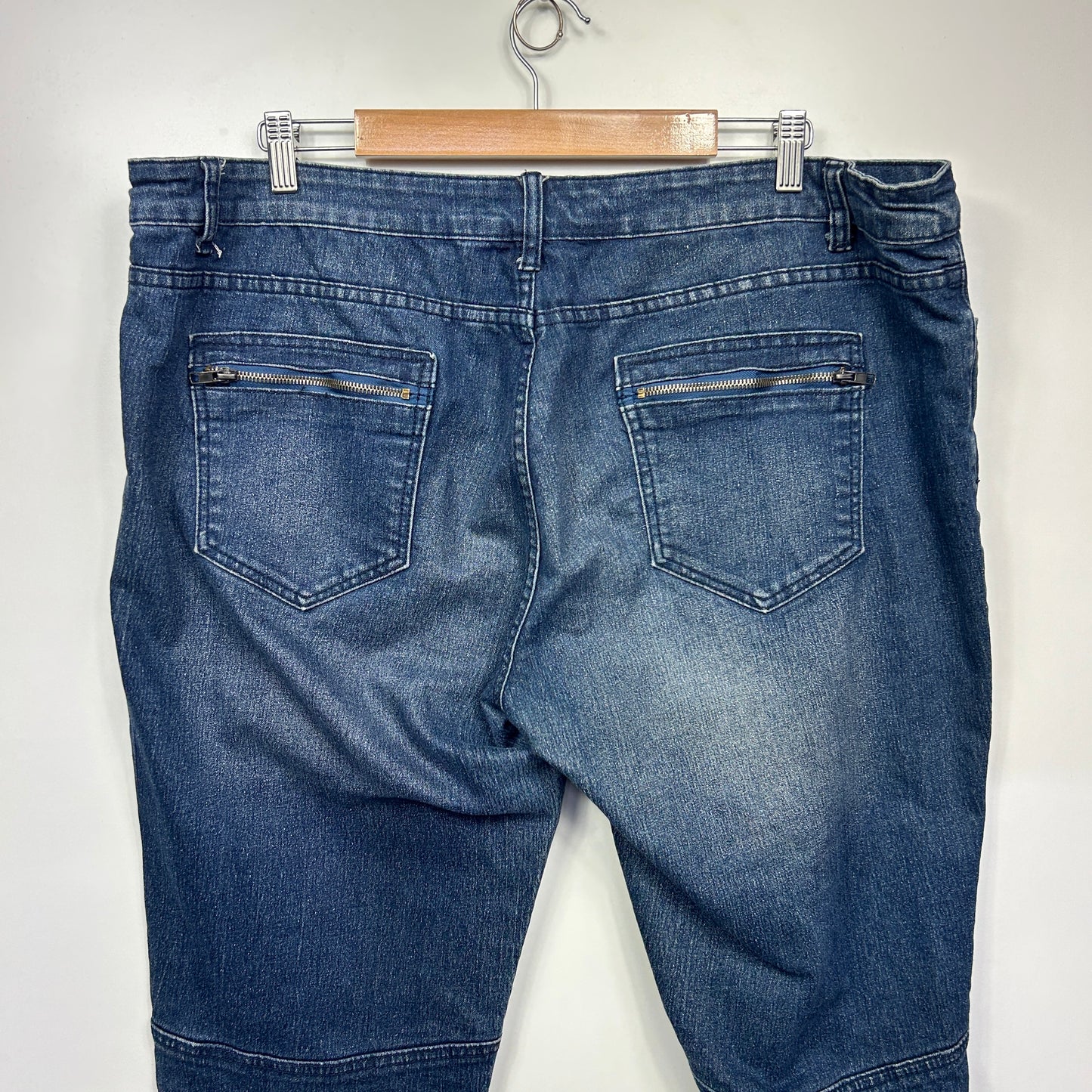 City Chic Denim Cropped Pants Size 20 Blue Pockets
