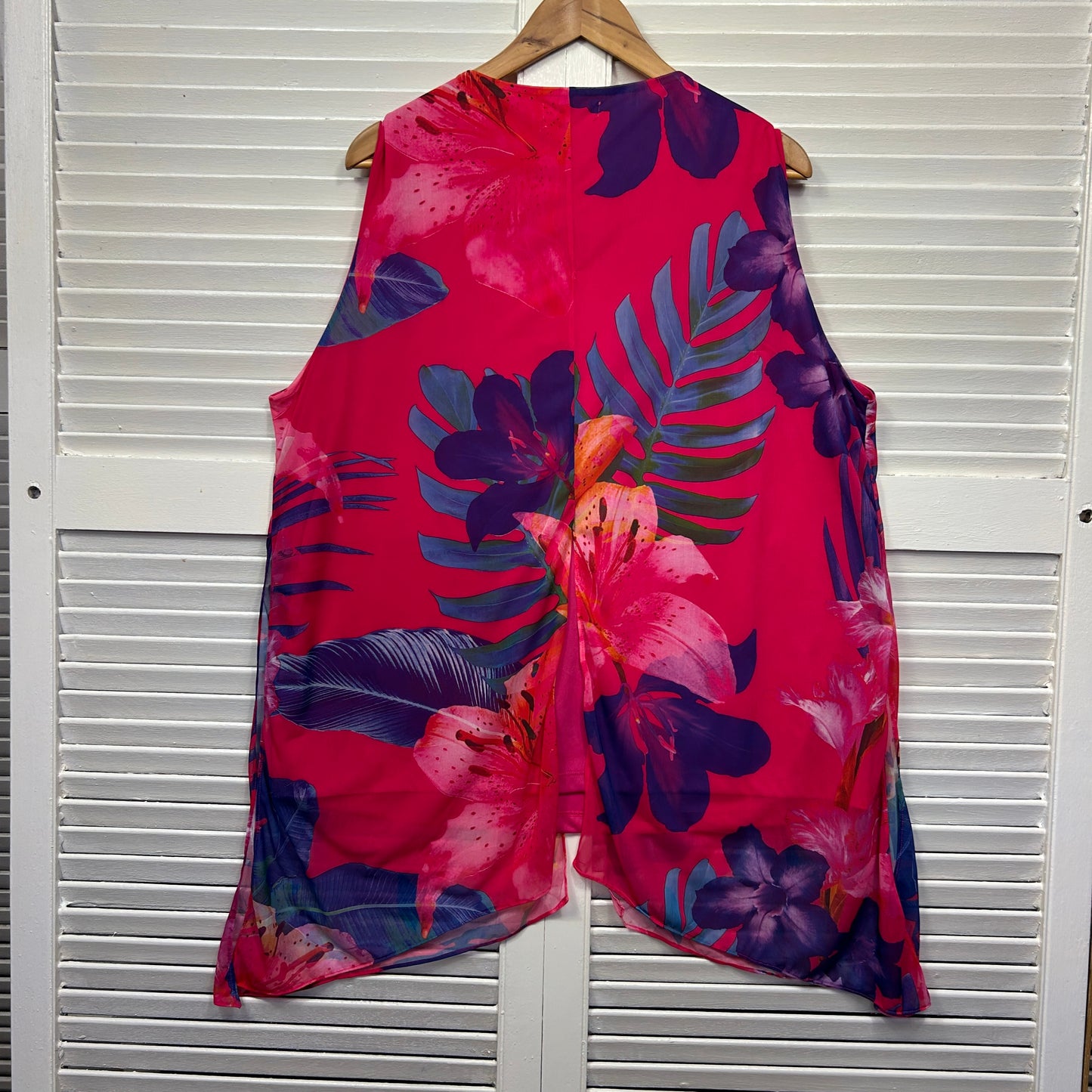 Millers Top Size 20 Pink Floral Sleeveless Beaded