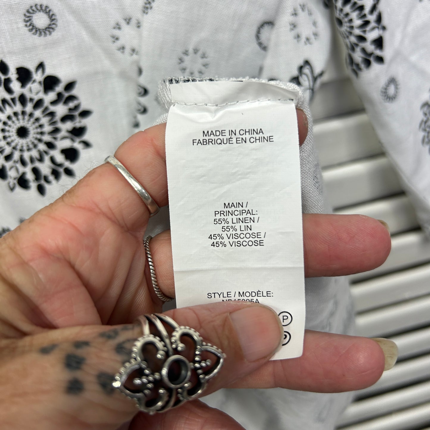 Noni B Top Size 16 White Black Linen Blend 3/4 Sleeve
