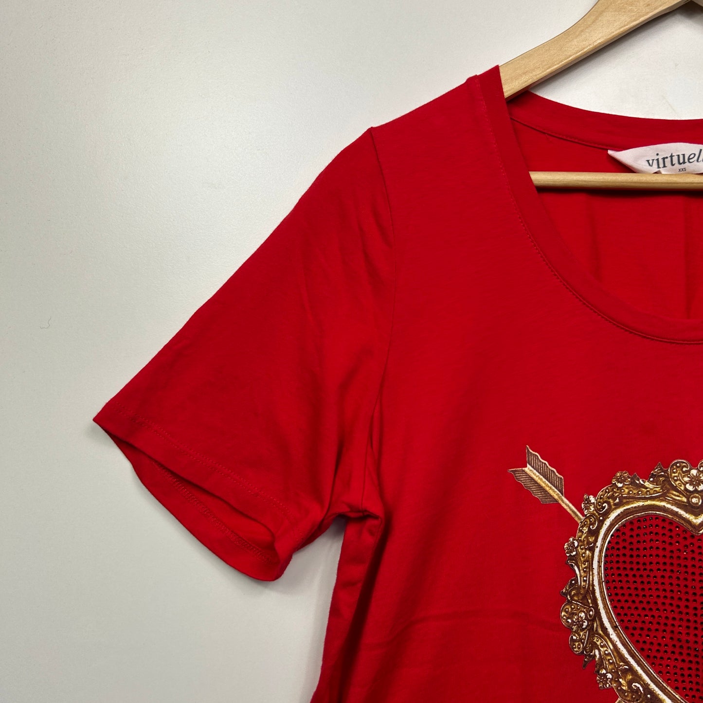Virtuelle TShirt Size 12 14 XXS Red Short Sleeve Beaded Heart Love
