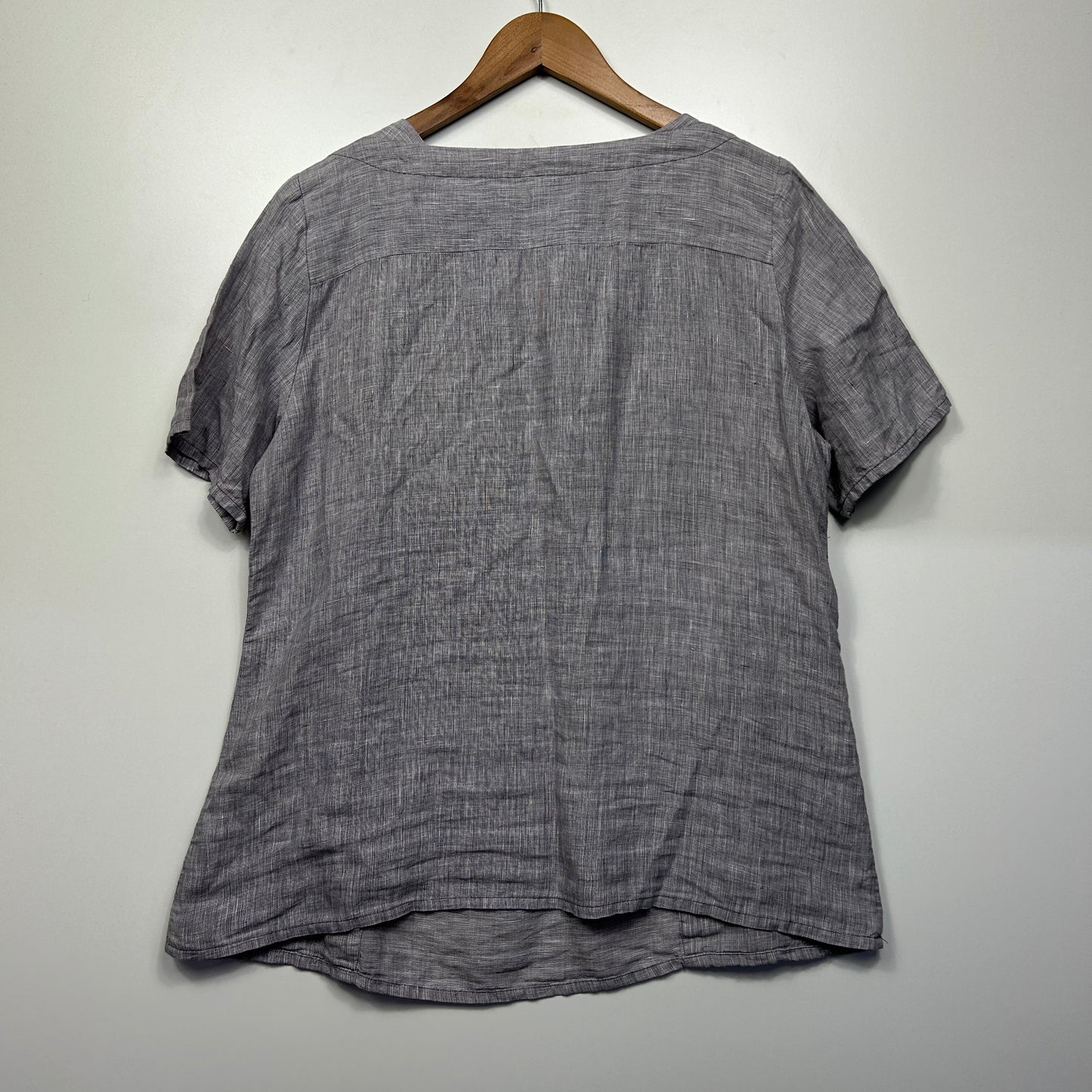 Blue Illusion Linen Top Size Large 14 Short Sleeve Grey
