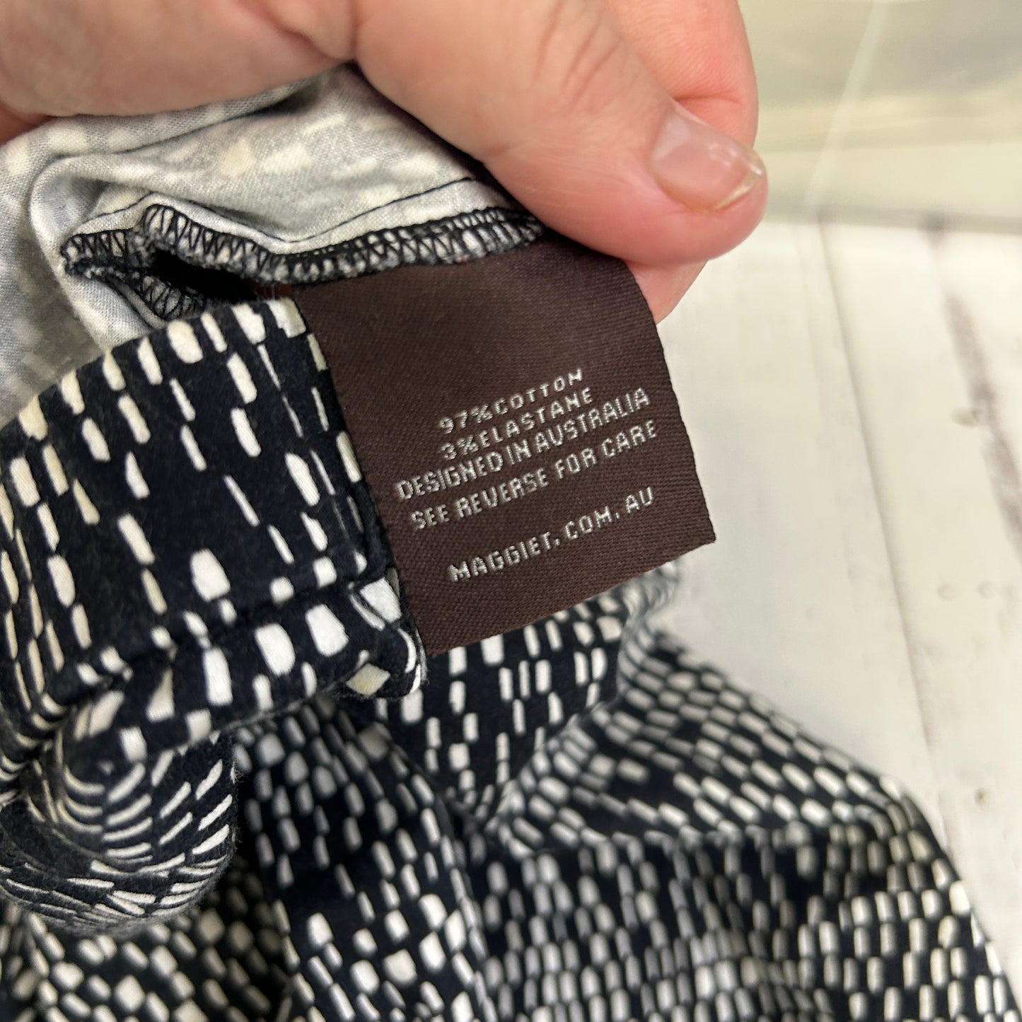 Maggie T Black and White Patterned Cropped Pants - Size 14