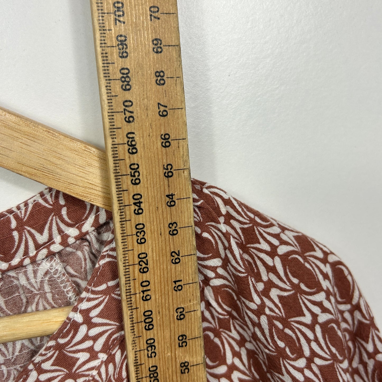 & me Brown White Print Top - Size 14