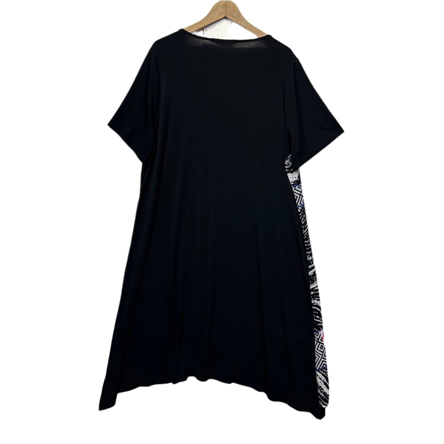 Virtuelle Dress Size 18 Medium Plus Short Sleeve Midi Length
