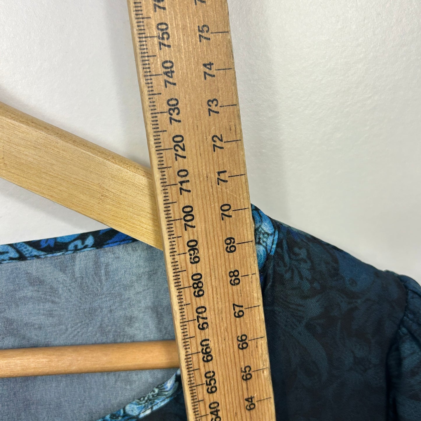 City Chic Blue Floral Print Top - Size 14/XS