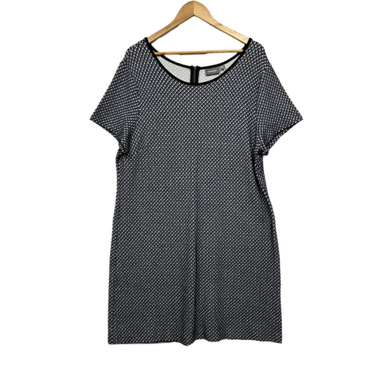 Sussan Dress Size 2XL 16 18 Black White Viscose Cotton Blend Short Sleeve