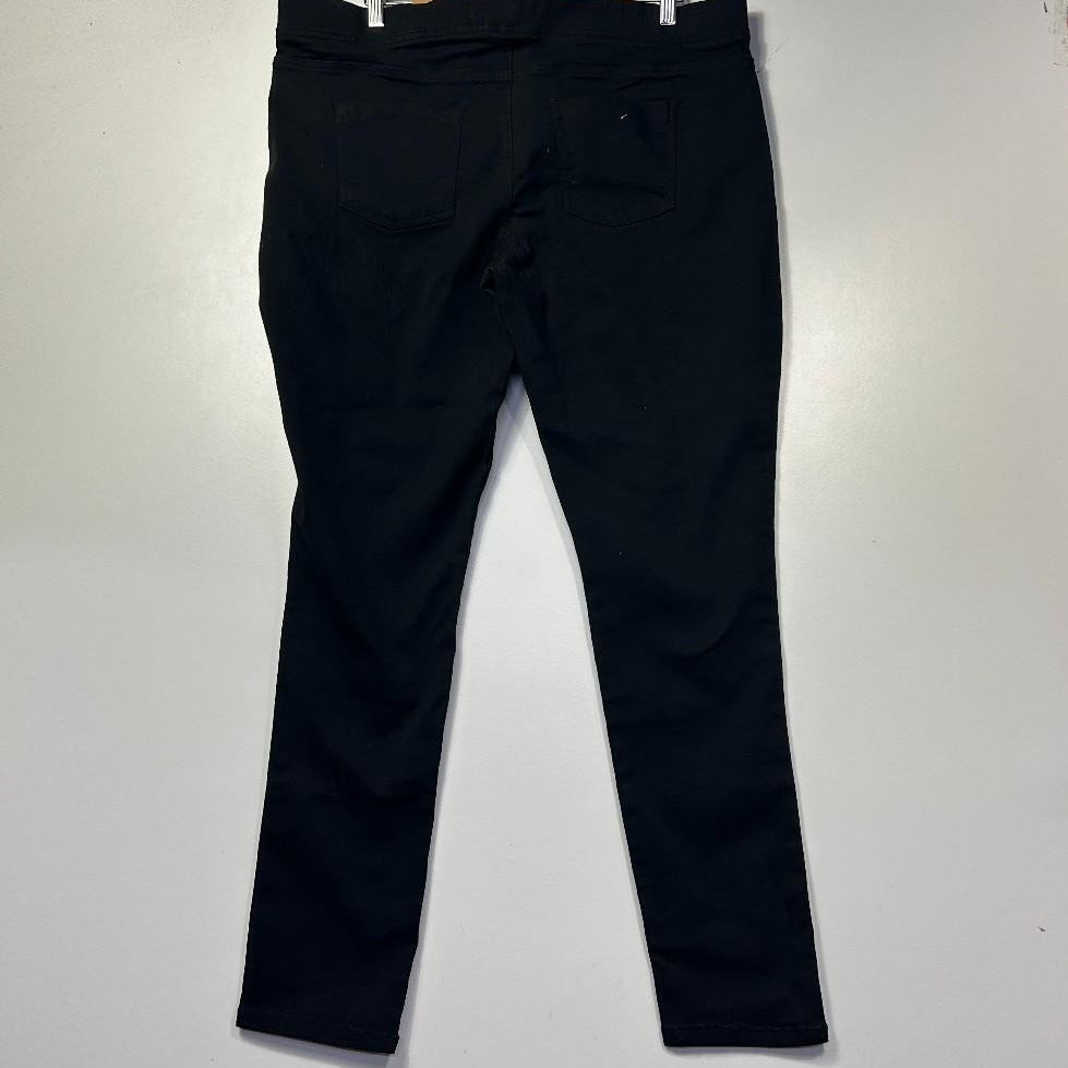 Breakers Black Pants - Size 18