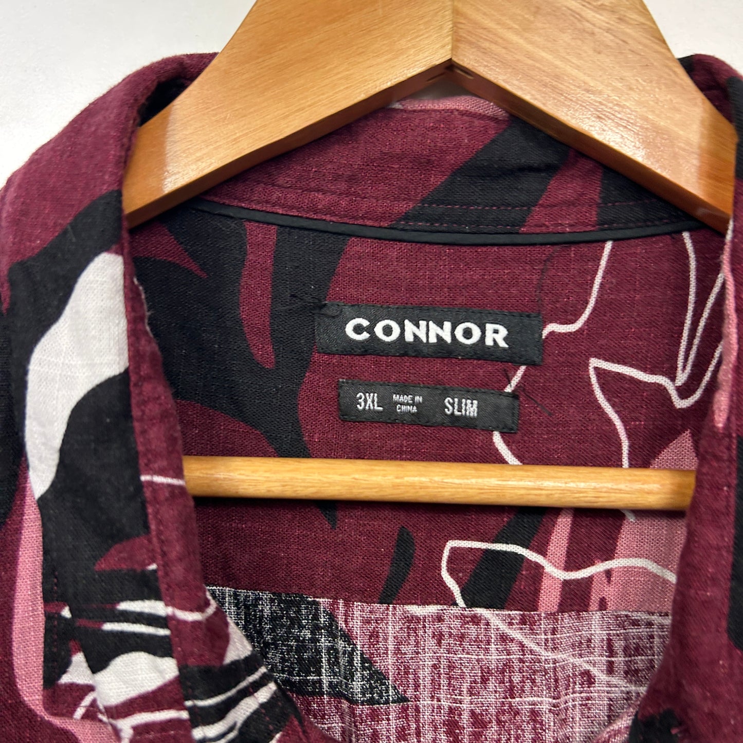Connor Shirt Size 3Xl Slim Fit Short Sleeve Maroon Floral