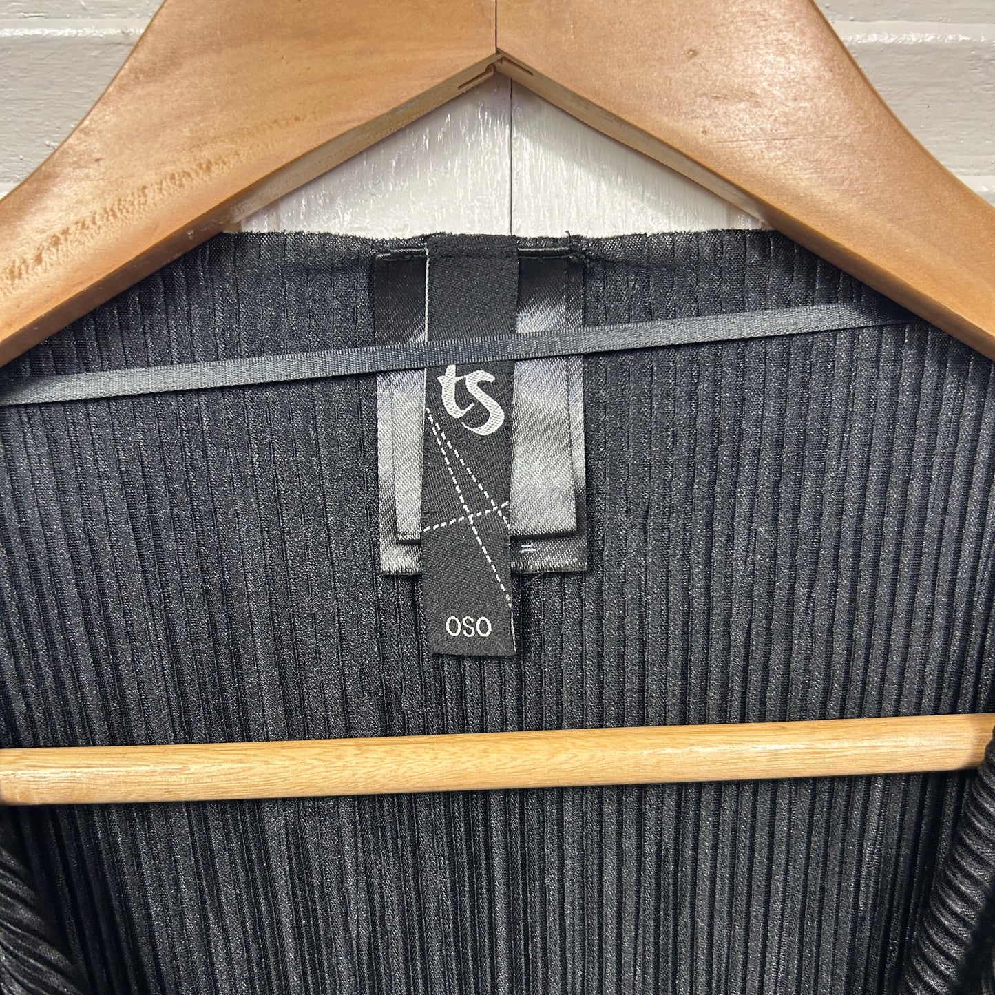 Taking Shape Layered Top One Size Black Pleated Cocktail