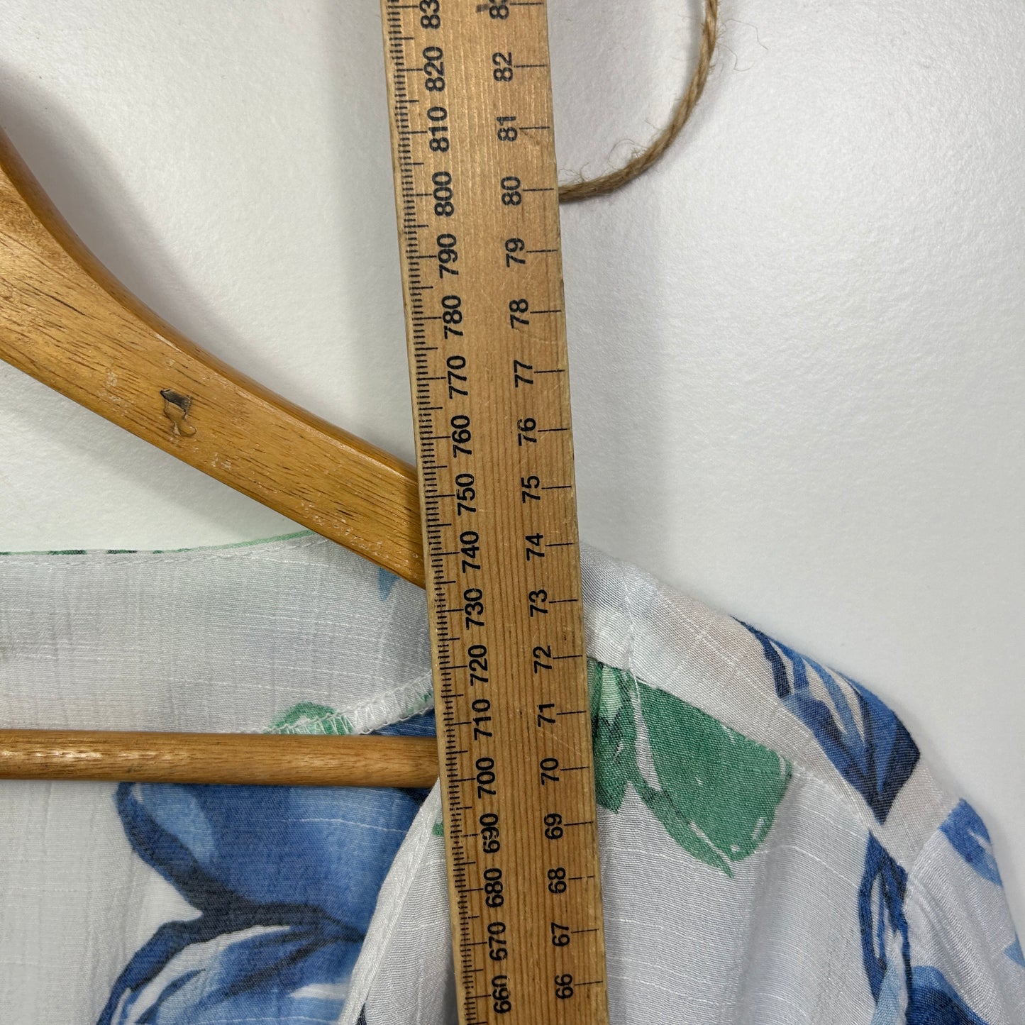 Millers White Blue Green Floral Top - Size 20