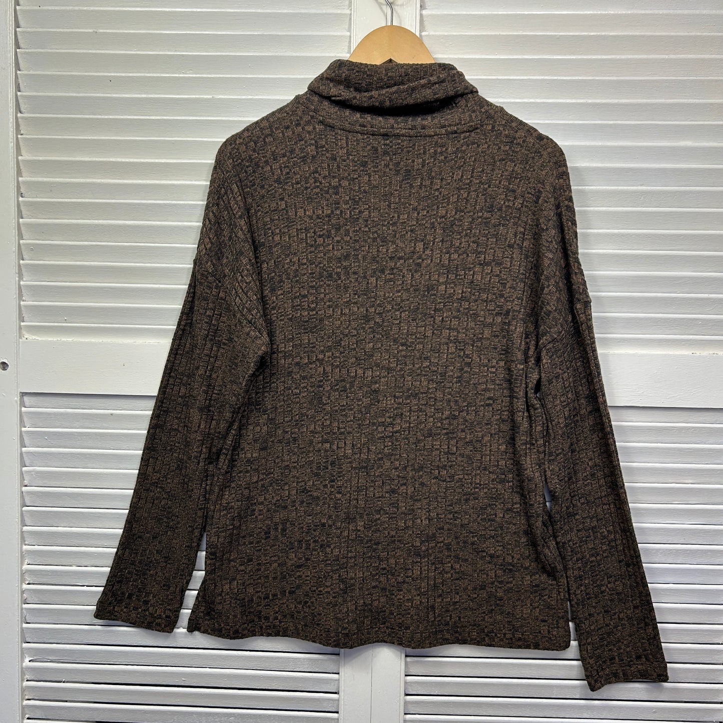 Target Top Size XL 16 Brown Long Sleeve Turtle Neck Cotton Blend